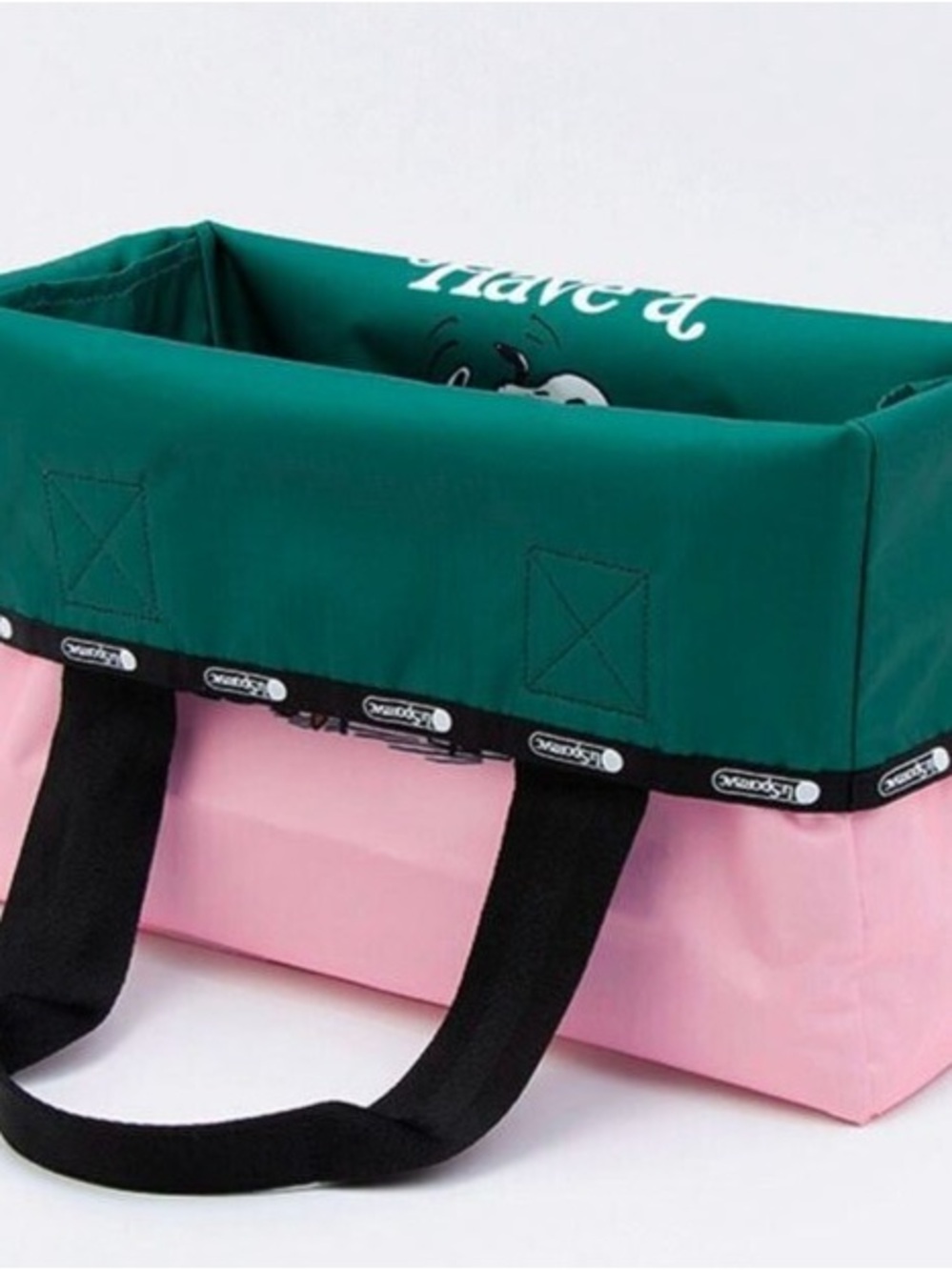 LeSportsac x Peanuts special edition Snoopy "Have a Nice Day" reversible tote - Picture 9 of 14